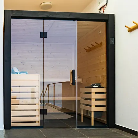 Valley View-villa With Heated Pool And Sauna Villa