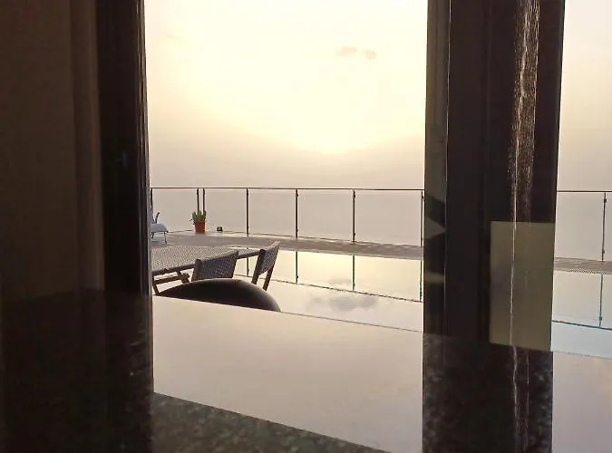 Villa Valley View-villa With Heated Pool And Sauna