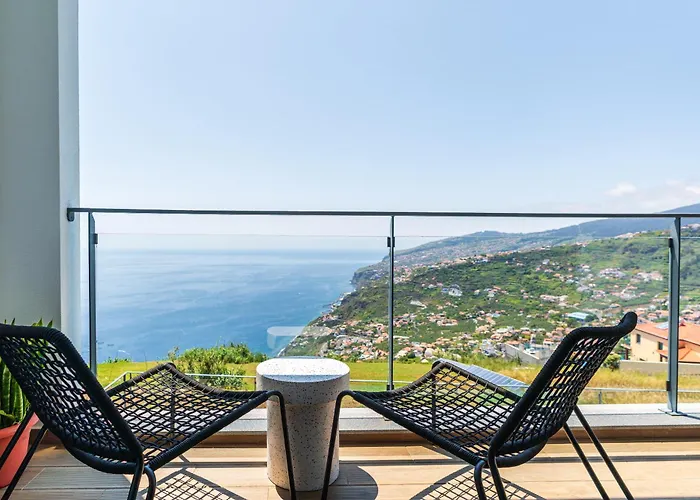 Valley View-villa With Heated Pool And Sauna Arco da Calheta (Madeira)