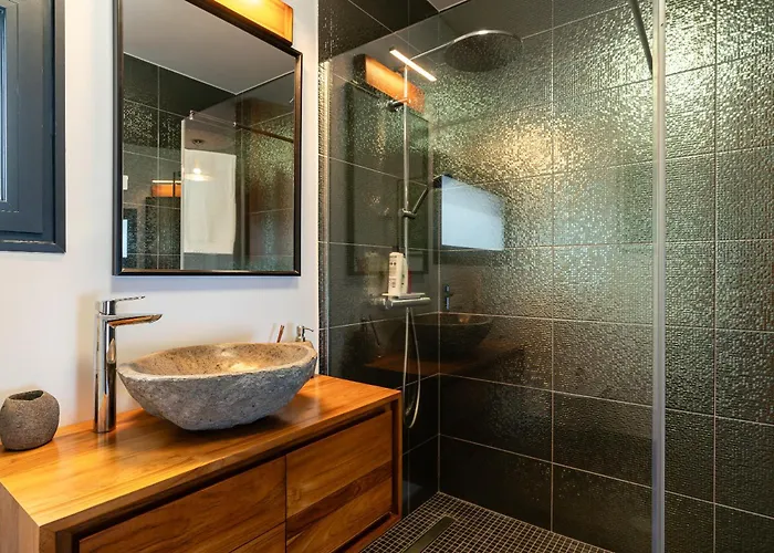 Valley View-villa With Heated Pool And Sauna