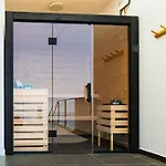 Valley View-villa With Heated Pool And Sauna 빌라