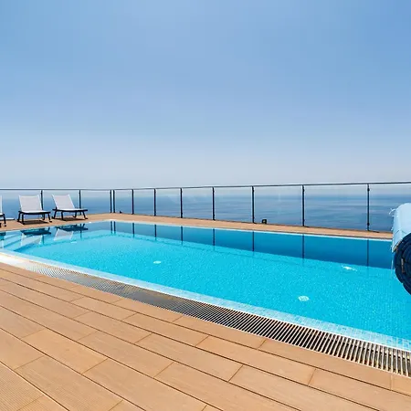 Valley View-villa With Heated Pool And Sauna Villa *