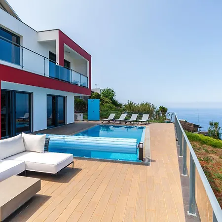 Valley View-villa With Heated Pool And Sauna Villa Arco da Calheta