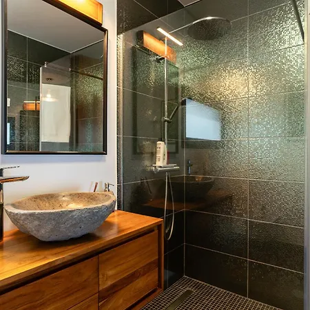 Valley View-villa With Heated Pool And Sauna