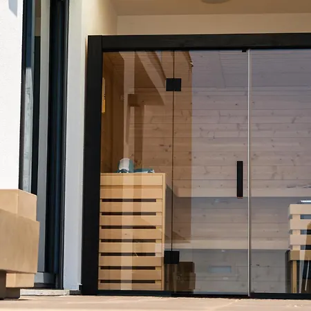 Valley View-villa With Heated Pool And Sauna * Arco da Calheta (Madeira)