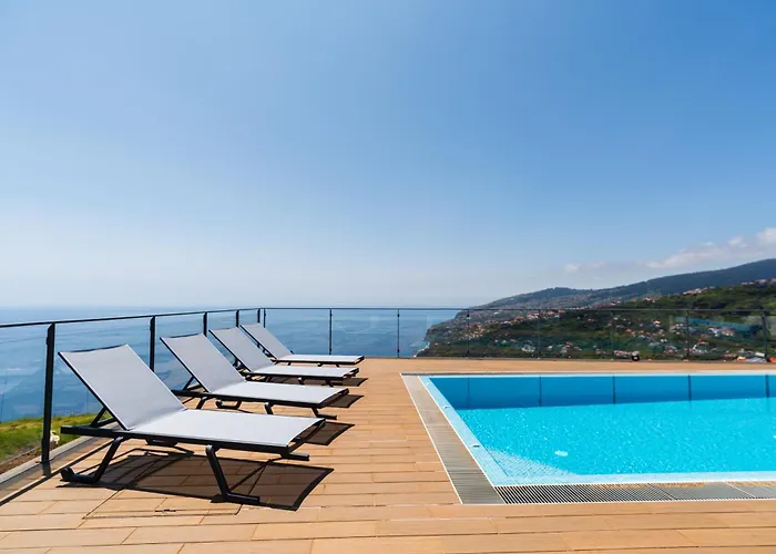 Valley View-villa With Heated Pool And Sauna