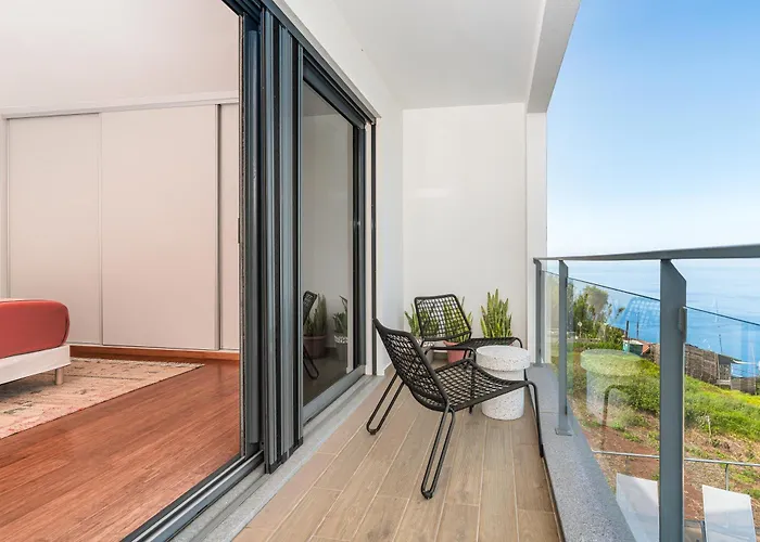 Valley View-villa With Heated Pool And Sauna Arco da Calheta (Madeira)