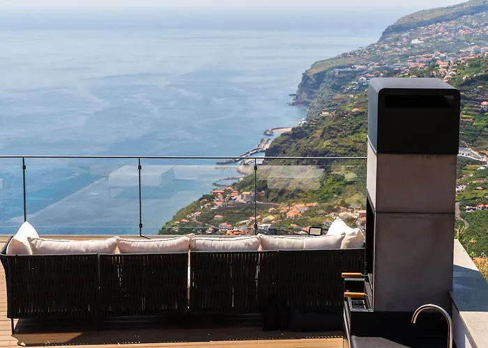 Valley View-villa With Heated Pool And Sauna